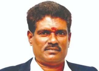 நடராஜபுரம் ஊராட்சியை பாராட்டும் பிரபல நீச்சல் பயிற்சியாளர் முனியாண்டி