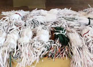 ஆ.தெக்கூரில் ஆயிரம் பேருக்கு முக கவசம்