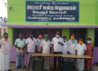 தூய்மை பணியாளர்களுக்கு நிவாரண பொருட்கள் வழங்கிய ஒகளூர் ஊராட்சி