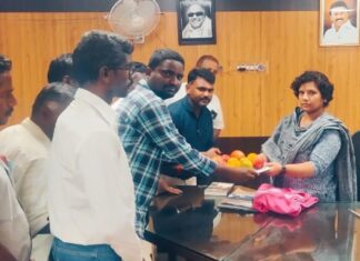 புதிய மாவட்ட ஆட்சியருடன் மாவட்ட நிர்வாகிகள் சந்திப்பு