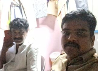 வீட்டுக் காவலில் மக்கள் நல பணியாளர்கள்