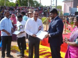 நெல்லை மற்றும் விருதுநகரில் விருது வழங்கல் -சுதந்திர தினம்