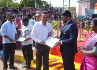நெல்லை மற்றும் விருதுநகரில் விருது வழங்கல் -சுதந்திர தினம்